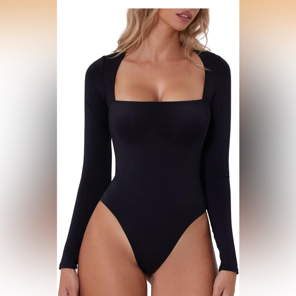 Quinsen Black Long Sleeve Square Neck Bodysuit
